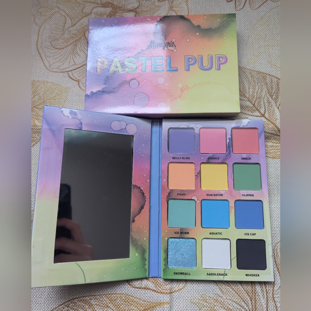 Menagerie cosmetics pastel pup palette NEW